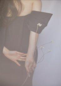 他的小酒窝很甜